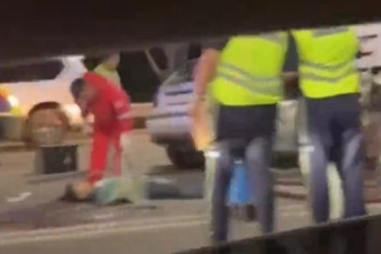 Фотография к новости: Алматыда жүк көлігімен болған сұмдық жол апатынан екі адам қаза тапты