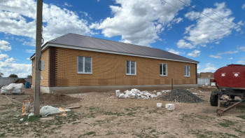 Фотография к новости: "Қаладан ауылға": Ақжайық ауданында тұрғын үй құрылысы қарқын алды