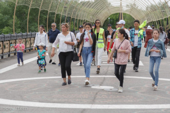 Фотография к новости: Балаларды қорғау күніне орай Қазақстанда мерекелік шаралар өтуде