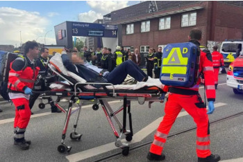 Фотография к новости: Пышақ ұстаған әйел Гамбург вокзалының перронында 12 адамды жаралады