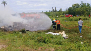 Фотография к новости: Таиландта полиция тікұшағы құлап, үш адам қаза тапты