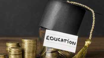 Фотография к новости: Трамп Гарвард университетінен 3 млрд доллар көлеміндегі грантты қайтарып алмақ