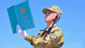 Фотография к новости: Жас сарбаздар Отан алдында ант қабылдады