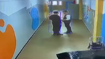 Фотография к новости: Бірінің жағы, екіншісінің мұрны сынған: Мұғалімдер мектепте төбелескен