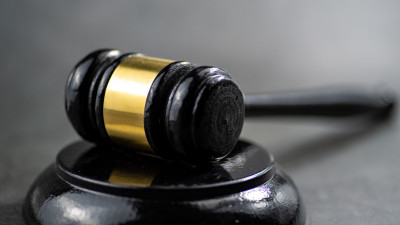 Қайыр сұрауға мәжбүрлеген: Қарағандыда қылмыстық топ мүшелері сотталды