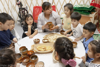 Фотография к новости: Алғаш рет ауқымды "Қазақстан балалары" бірыңғай бағдарламасы әзірленуде