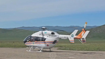 Фотография к новости: ТЖМ тікұшағы ауыр хәлдегі баланы Өскеменге шұғыл жеткізді