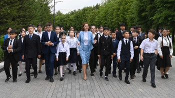 Фотография к новости: "Ақорда" резиденциясында балаларға экскурсия ұйымдастырылды