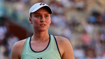 Фотография к новости: Елена Рыбакина «Ролан Гаррос» турнирінің ширек финалына жете алмады