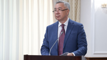 Фотография к новости: Ұлттық қордан триллиондар шашылды, енді тоқтайды – Жұманғарин