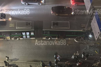 Фотография к новости: Астанадағы автобус апаты: Бір жолаушы аяғынан айырылды