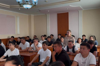 Фотография к новости: Университетте есірткіге қатысты сот процесі көрсетілді