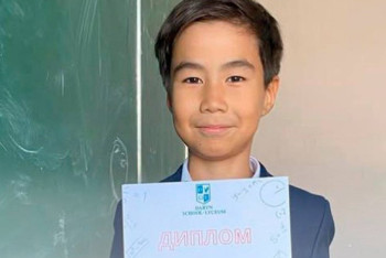 Фотография к новости: Жыл оқушысы: Маңғыстаулық бала минутына 17 мың сөз оқиды