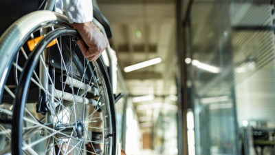 Павлодарда 700-ден астам нысан мүмкіндігі шектеулі жандарға бейімделген