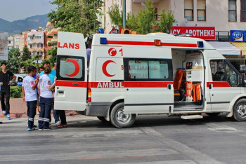 Фотография к новости: Екеуі - бала: Түркияда көпқабатты үйдегі өрттен үш адам қаза тапты