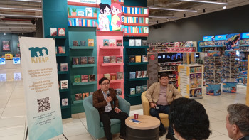 Фотография к новости: AMANAT партиясы Қазақстандағы 100 кітапты анықтауға атсалысып жатыр