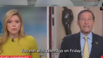 Фотография к новости: Ақ үй сенаторды Ресейге қарсы санкцияларды жұмсартуға көндіруге тырысады