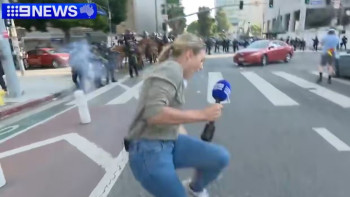 Фотография к новости: Тікелей эфир кезінде журналиске оқ атылды