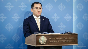 Фотография к новости: “Елге қайтсын”: СІМ өкілі АҚШ-та заңсыз жүргендерге кеңес берді