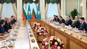 Фотография к новости: Қазақстан мен Болгария арасында қандай байланыс орнайды