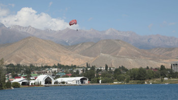 Фотография к новости: Қазақстанға бір жылда 15,3 миллион турист келген