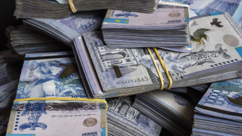 Фотография к новости: Абай облысында кәсіпкерлерге 43 млн теңгеден астам берешек төленді