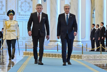 Фотография к новости: Ақордада Словакия премьер-министрін салтанатты қарсы алды
