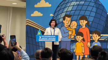 Фотография к новости: Қазақ қоғамында әке рөлін қалай арттыруға болады