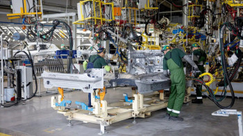 Фотография к новости: Қазақстан автопромы жылына 149 мың көлік шығарады