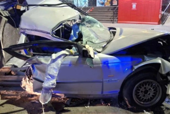 Фотография к новости: Алматы облысында көлік аялдамаға соғылып, екі адам мерт болды