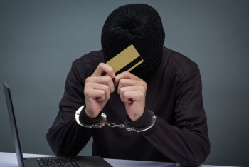 Фотография к новости: Алаяқтардың құрбаны болмау үшін не істеу керек?