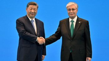 Фотография к новости: Президент Құрық портында бірлескен жүк терминалын құруды ұсынды