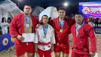 Фотография к новости: Ақтауда жағажай самбосынан чемпионат өтті