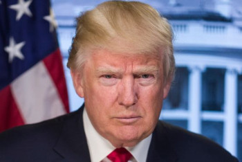 Фотография к новости: Трамп Тегерандағы барлық адамды қаладан шұғыл кетуге шақырды