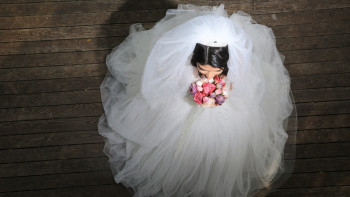 Фотография к новости: Әйел бұрынғы жігітіне айтпай-ақ, онымен заңды түрде үйленіп алған