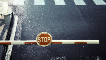 Фотография к новости: Алматы облысында өртке байланысты көлік қозғалысына уақытша шектеу енгізілді