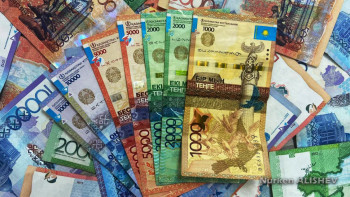 Фотография к новости: Павлодарда дауылдан зардап шеккендерге 393 200 теңге өтемақы төленеді