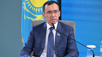 Фотография к новости: Мәулен Әшімбаев: ХХІ ғасырдағы ұлттың жаңа сапасы – реформалардың басты мақсаты