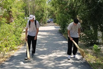 Фотография к новости: Ұлытауда 3 мың тонна қоқыс шығарылды