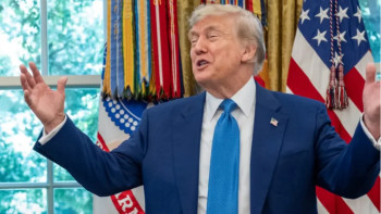 Фотография к новости: Трамп Израиль мен Иран арасындағы бейбітшілік үшін Нобель сыйлығына ұсынылды