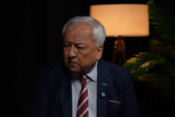 Фотография к новости: "Әдебиетті түсінбейтін ұрпақ өсіп келеді": Мереке Құлкенов дабыл қақты