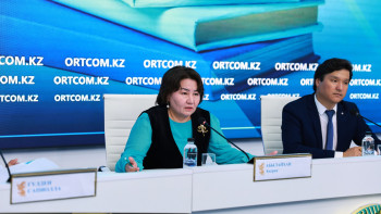 Фотография к новости: Абай жолымен: Студенттер Абай еліне сапарлап, ілімін танып жатыр