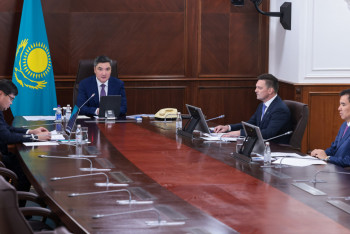 Фотография к новости: Олжас Бектенов ЕАДБ Кеңесінің төрағасы болып сайланды