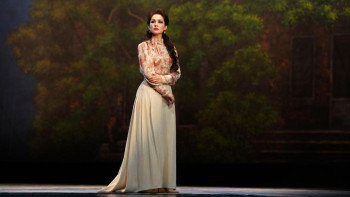 Фотография к новости: Қазақстандық опера әншісі Қытайда өнер көрсетеді