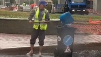 Фотография к новости: Астанада жаңбыр суымен күресудің "үнемді" тәсілі белгілі болды