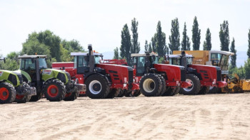 Фотография к новости: Жетісулық шаруалардан не күтеміз?