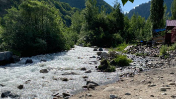 Фотография к новости: Алматыда сел жүру қаупі жоғары аймақтар аталды