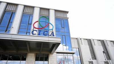 Мемлекет басшысы Астанадағы АӨСШК штаб-пәтеріне барды