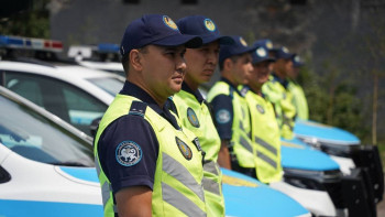 Фотография к новости: Алматыда бірнеше миллион теңге айыппұлы бар жүргізушілер ұсталды