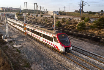 Фотография к новости: Баварияда ер адам пойыз жолаушыларына балтамен шабуыл жасады
